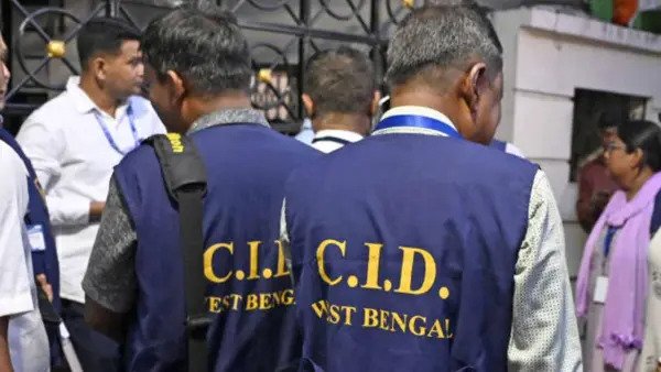 Kolkata Standoff: Bengal CID Team Reaches Trinamool Office