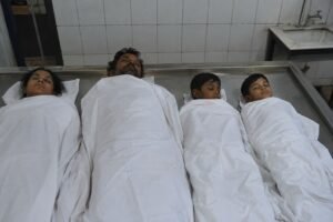 MP shocker: Man kills wife, 2 children with axe in Morena, dies by suicide under train