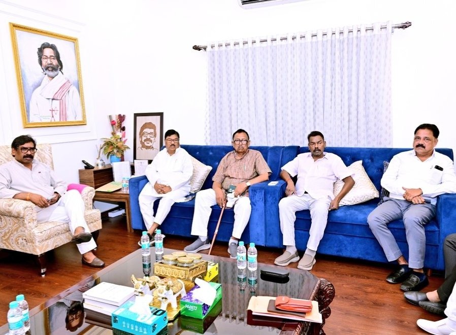 Rajya Sabha Polls: CM Hemant Soren Summons All JMM MLAs For Urgent Strategy Meet