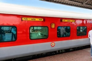 HatiaโPuri Tapaswini Express Rescheduled: Train 18451 Delayed by 3 Hours Today