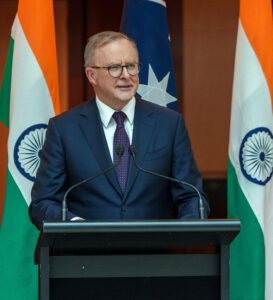 Australian prime minister condemns delay of changes to child social media ban