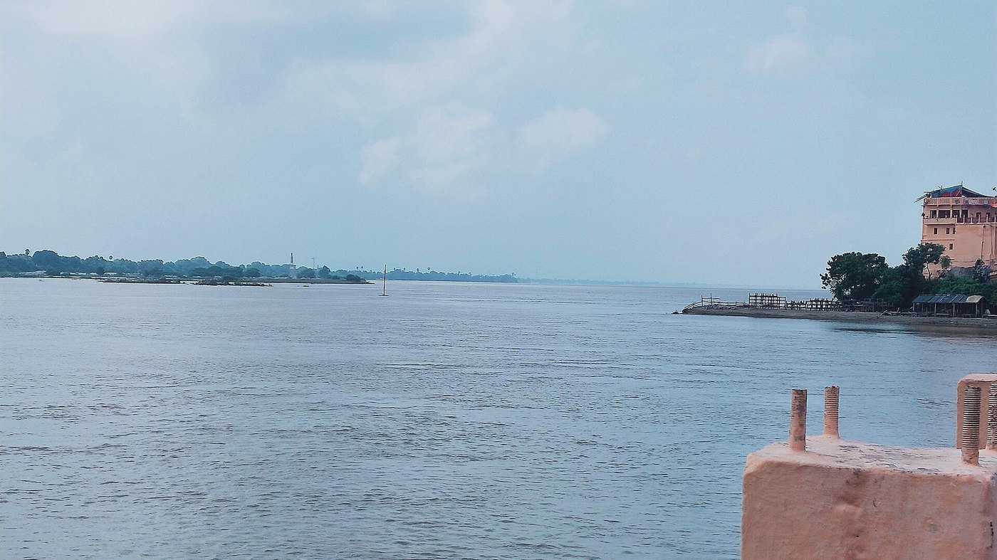 The Ganga at Sultanganj, where kanwariyas fill holy water before walking to Deoghar