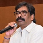 THREE-FRONT BATTLE: CM Soren fires off letters to President, PM & LoP