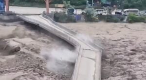 Nepal Flash Floods: Over 100 Indians Among 384 Tourists Missing After Bhote Koshi River Deluge in Rasuwa