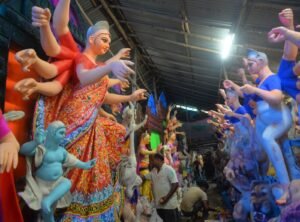 Creation of Durga idols gains pace in city as artisans race against puja deadline