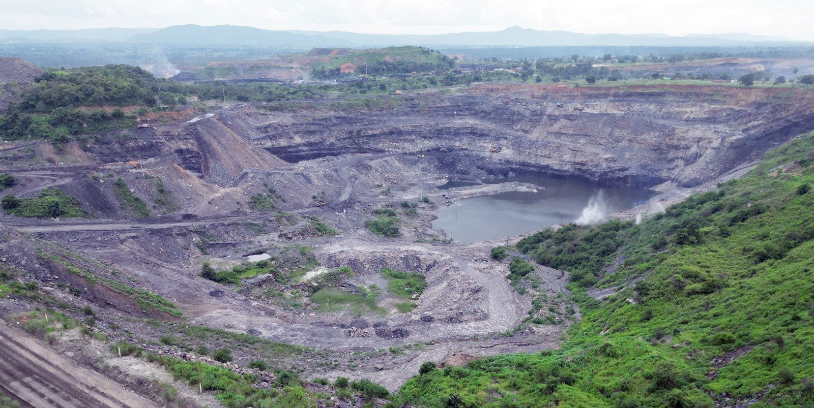 CCL is expanding tourist facilities at Ramgarh's North Urimari opencast mine with eco-parks and solar plants after drawing over 3,000 visitors since launch.